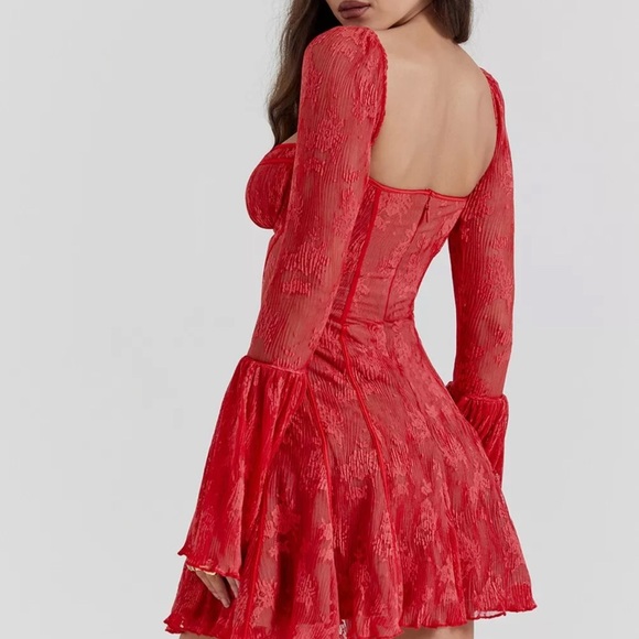 HOUSE OF CB 'Analissa' Scarlet Lace Corset Dress - Picture 6 of 8